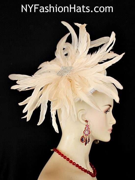 Ivory Disk Saucer Shaped Fascinator Hat Rooster Feathers